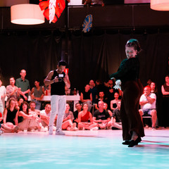 Bailaluz-Performances-Levi Baruch-0040.jpg